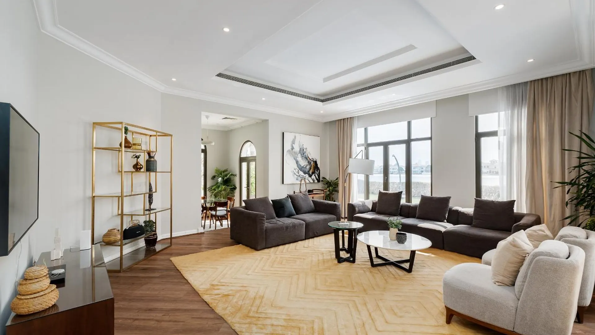 Frond D, Beachfront Villa, Palm Jumeirah - Mint Stay Homes Dubai