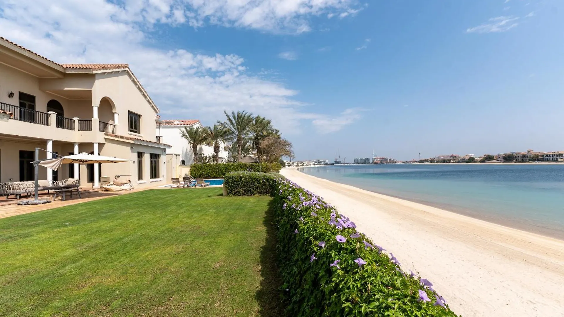 Villa Frond D, Beachfront Villa, Palm Jumeirah - Mint Stay Homes Dubai Emirados Árabes Unidos